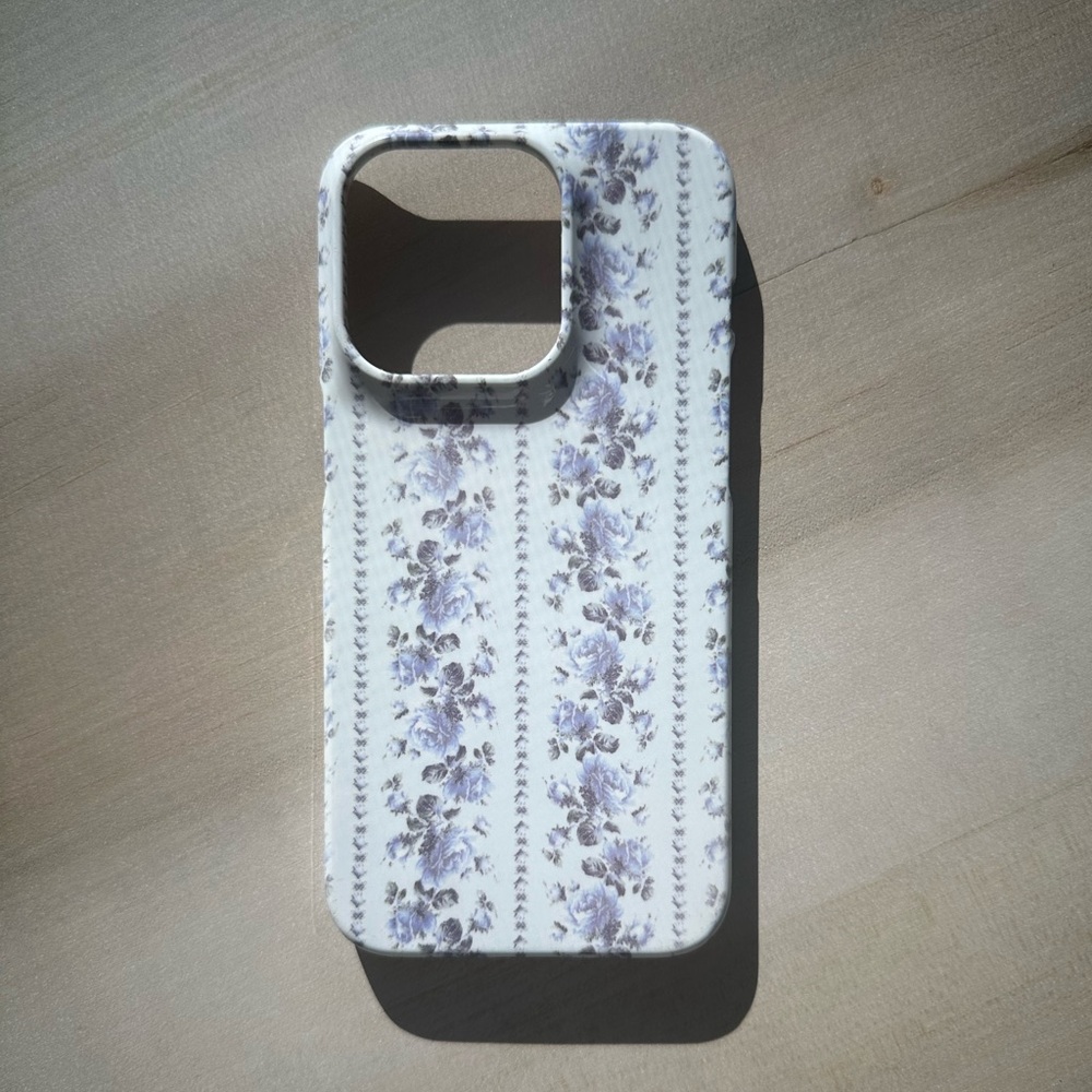 Love Shack Fancy x Minnie & Emma Kenmare Rose Ikat Phone Case iPhone 14 Pro